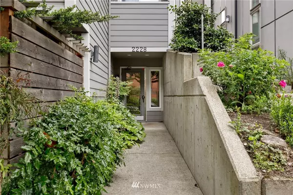 2228 Yale AVE E #34, Seattle, WA 98102