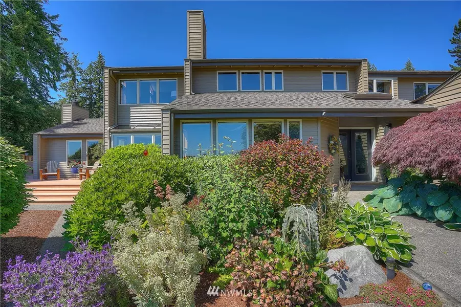 8903 52 Street Ct W, University Place, WA 98467