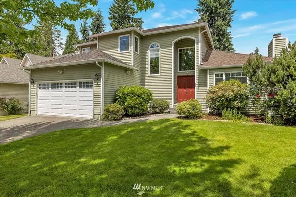 13022 NE 101st PL, Kirkland, WA 98033