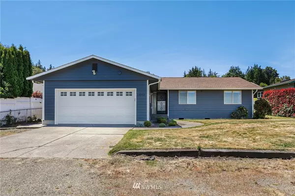 1546 Thompson DR, Camano Island, WA 98282