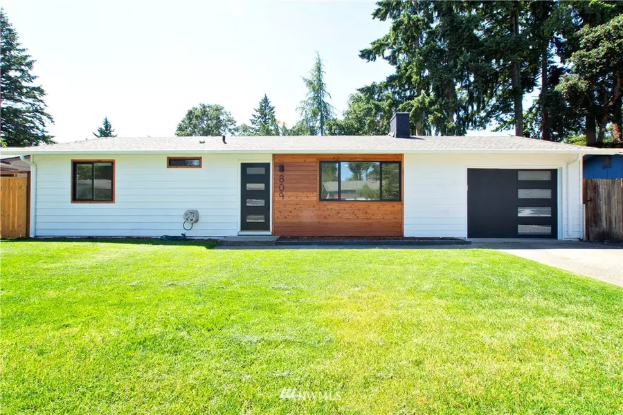 809 Oakcrest CT SE, Olympia, WA 98503