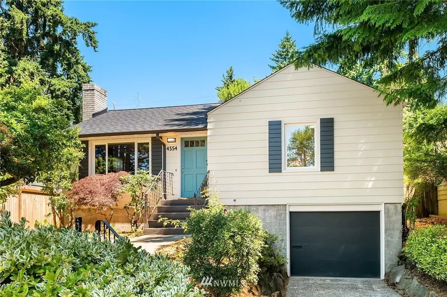 4554 NE Tulane PL, Seattle, WA 98105