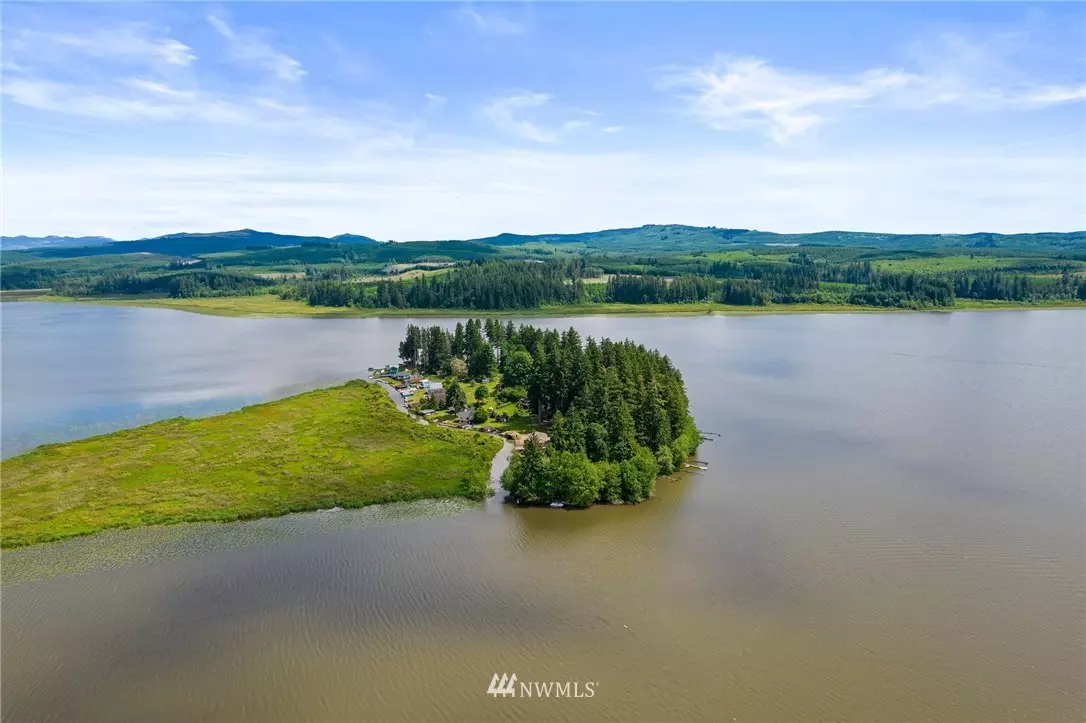Silverlake, WA 98645,20 Walden Island