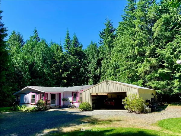 2480 Anderson Lake RD, Chimacum, WA 98325