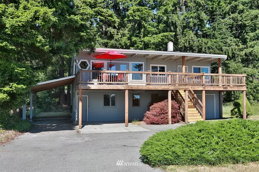 1363 Scholl LN, Freeland, WA 98249