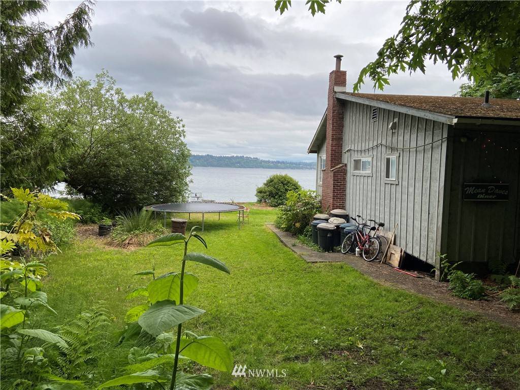 4252 SW Luana Beach RD, Vashon, WA 98070