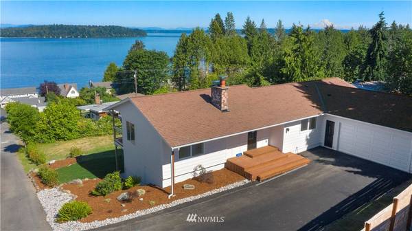 8012 E Trailside LN, Port Orchard, WA 98366