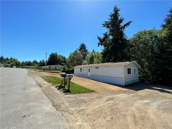 Camano Island, WA 98282,2527 Wells WAY