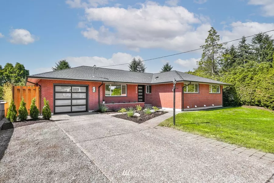 8824 W 36th ST W, University Place, WA 98466