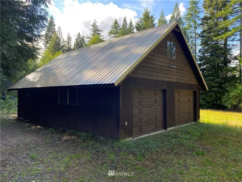 321 Whitetail LN, Cle Elum, WA 98922