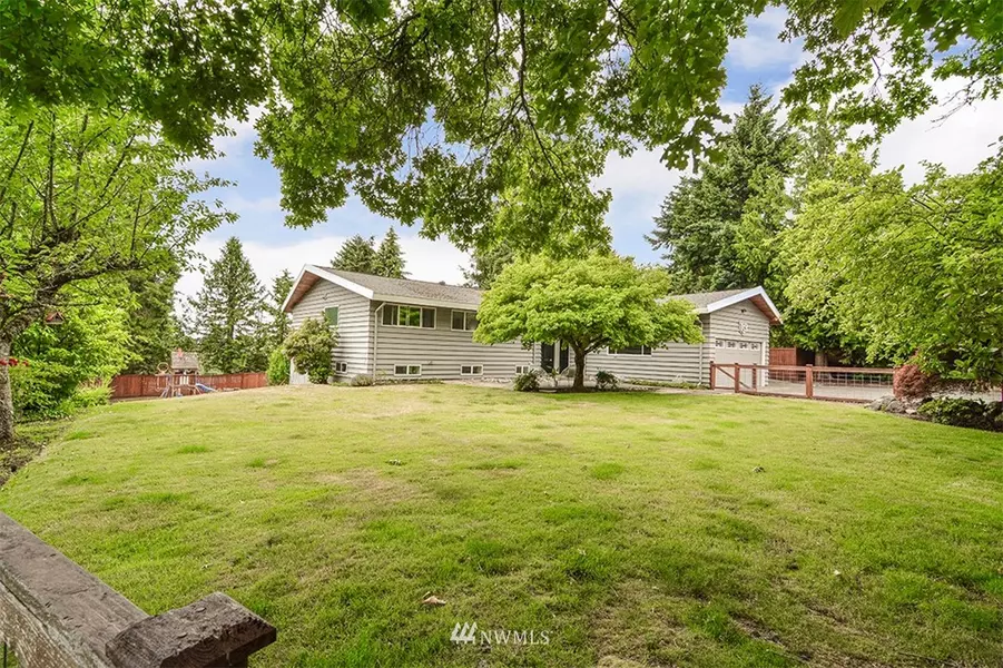 159 SW 192nd ST, Normandy Park, WA 98166