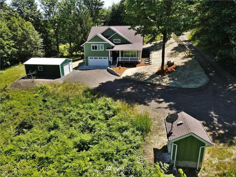 1051 SE Binns Swiger Loop RD, Shelton, WA 98584