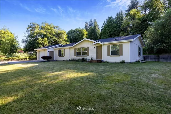 Clinton, WA 98236,4717 Hansen DR