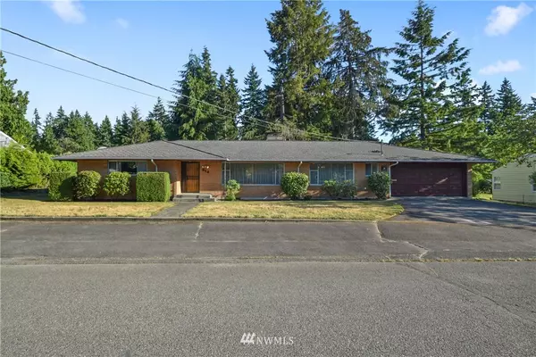 Everett, WA 98203,614 48th ST SE