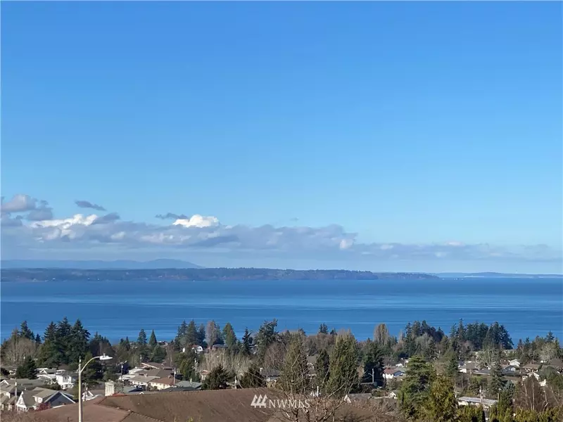 1226 Skyline DR, Edmonds, WA 98020