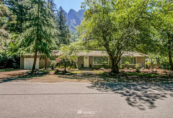 44623 SE 71st ST, Snoqualmie, WA 98065