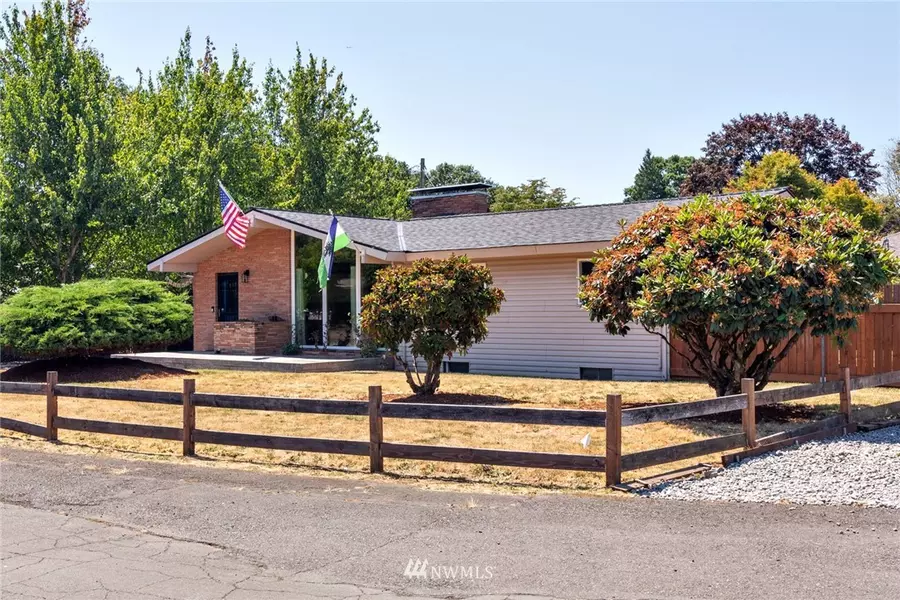 6920 NW Canyon Crest LOOP, Vancouver, WA 98665