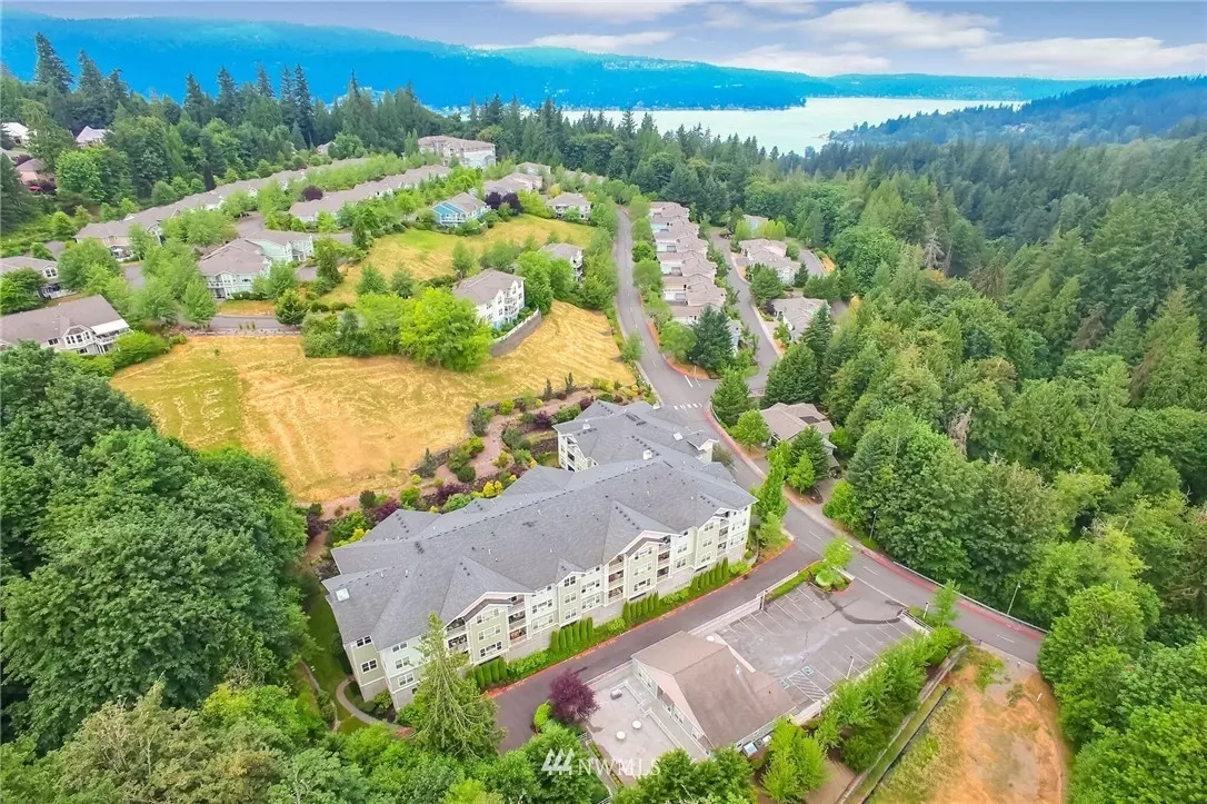 Issaquah, WA 98029,4406 Providence Point PL SE #202