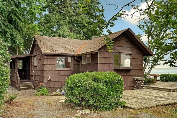 Vashon, WA 98070,4412 SW Luana Beach Rd