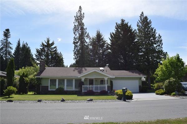 106 Emerald DR, Sequim, WA 98382