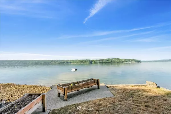 16391 NE North Shore RD, Tahuya, WA 98588