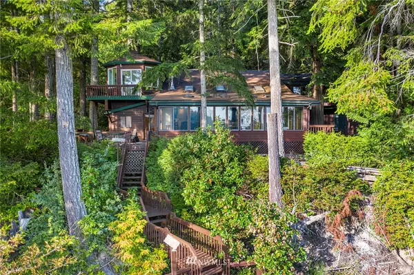 11906 186th AVE NW, Gig Harbor, WA 98329