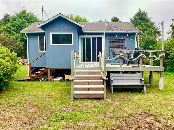 59 Chickamin AVE, Hoquiam, WA 98550