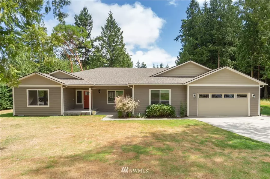 82 Pebble LN, Port Townsend, WA 98368