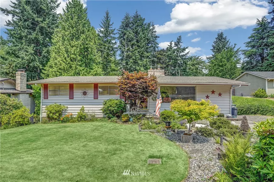 7505 181st PL SW, Edmonds, WA 98026