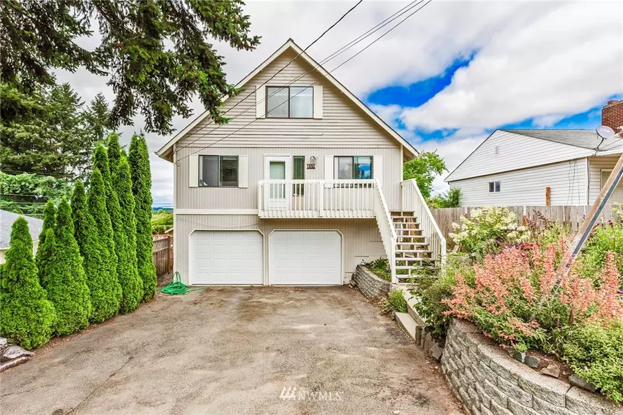 8715 31ST ST W, University Place, WA 98466