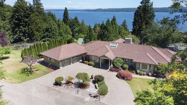 154 Maxview DR, Port Ludlow, WA 98365