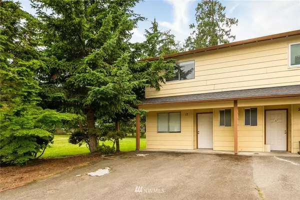 Edmonds, WA 98026,5226 5315 SW 149th ST