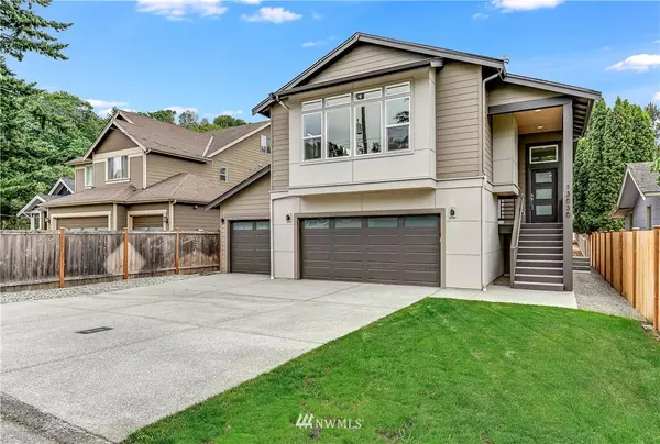 13030 56th AVE S, Tukwila, WA 98178