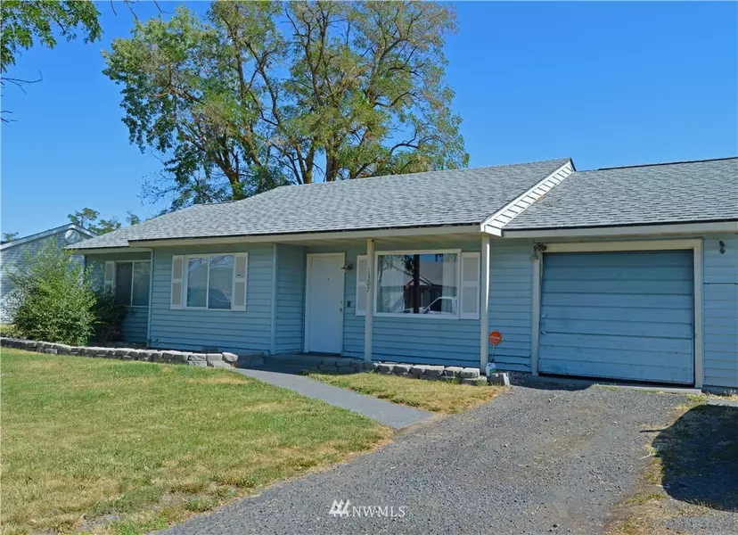 1307 Pershing RD, Moses Lake, WA 98837