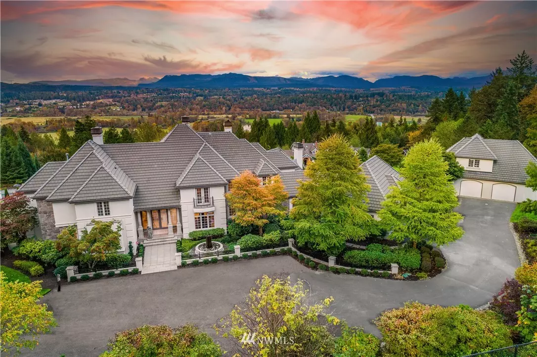 Duvall, WA 98019,24525 NE 126th ST