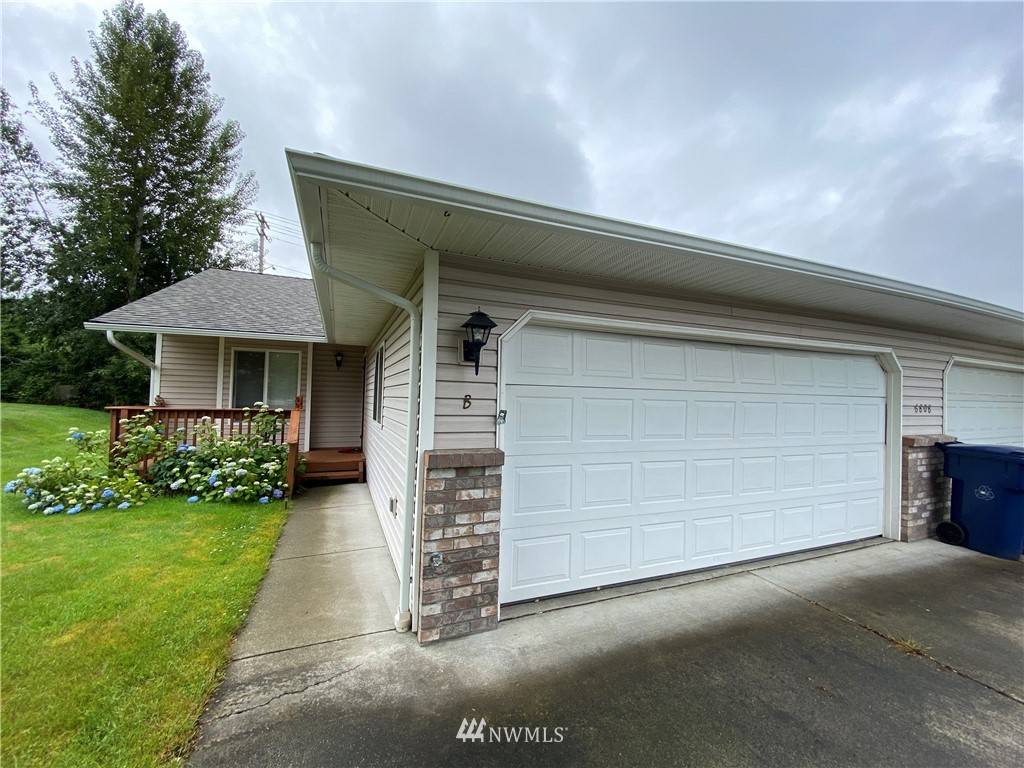 6808 64th PL NE, Marysville, WA 98270