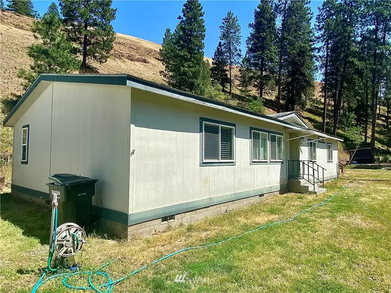 241 Wolf Fork RD, Dayton, WA 99328