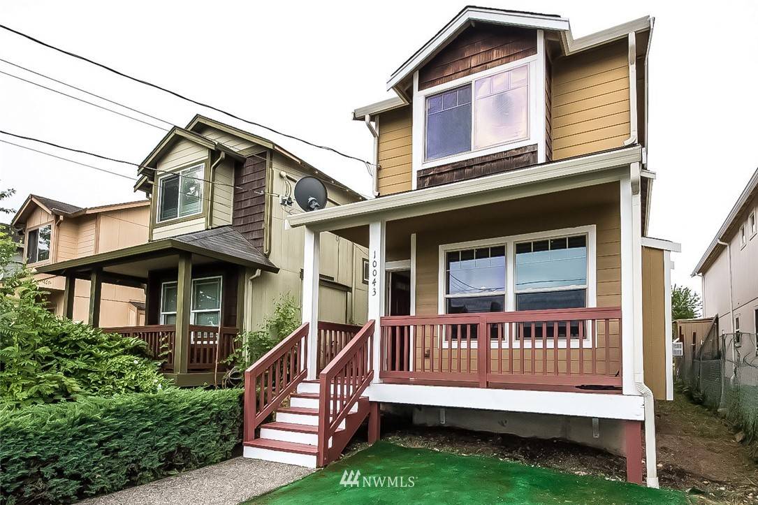 10043 17th AVE SW, Seattle, WA 98146