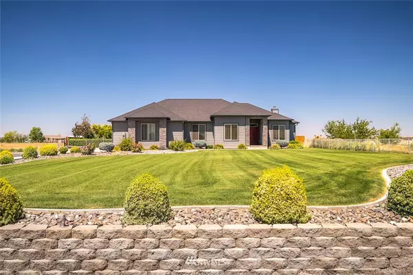 4074 Road 7.4 NE, Moses Lake, WA 98837