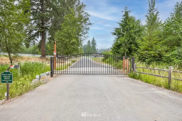 26060 SE Green Valley RD, Black Diamond, WA 98010