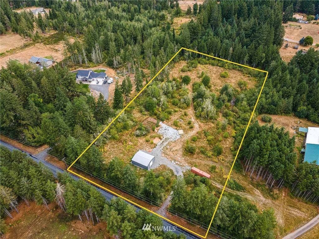 768 Logan Hill RD, Chehalis, WA 98532