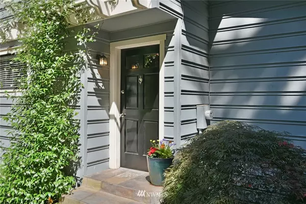 Bainbridge Island, WA 98110,5400 New Sweden NE