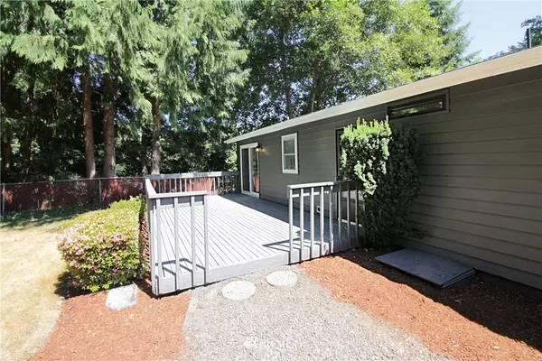 Port Orchard, WA 98366,6717 E Polk Ave