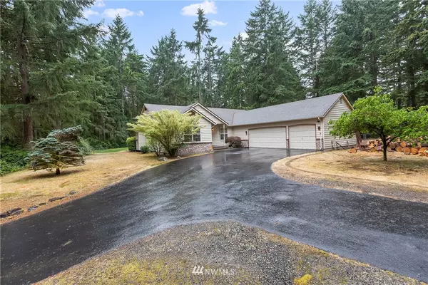 1157 SE Irish CT, Port Orchard, WA 98367