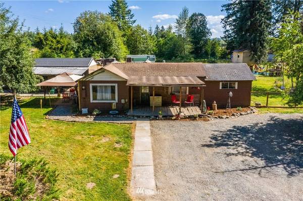 128 Eadon RD, Toledo, WA 98591