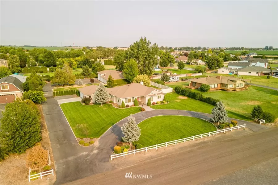 269 NE Karl RD, Moses Lake, WA 98837