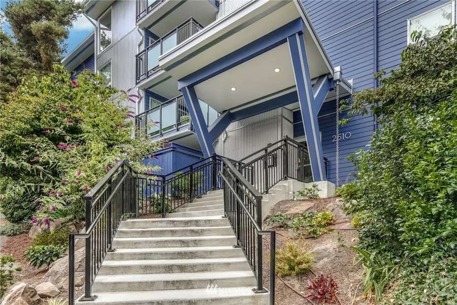 2510 W Bertona ST #433, Seattle, WA 98199