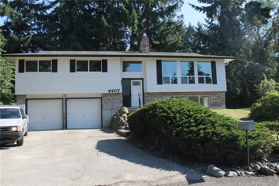 4407 86th AVE W, University Place, WA 98466