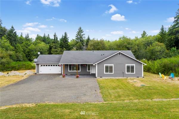 320 E Wilson WAY, Grapeview, WA 98546