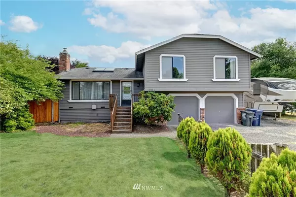 1904 101st PL SW, Everett, WA 98204